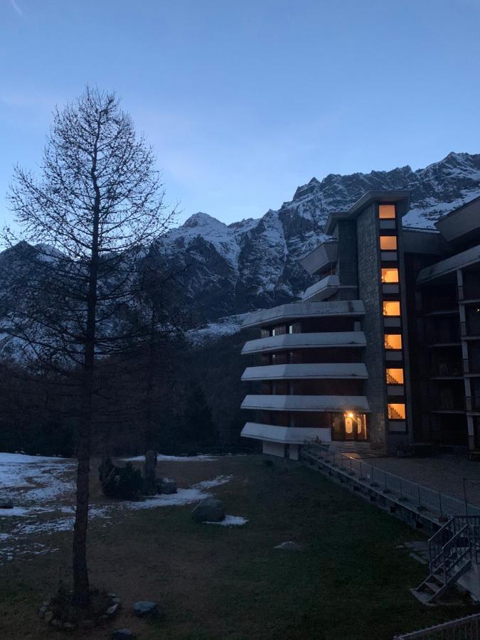 Casa Camas, Wide 2Bedroom, Feel The Mountain Breuil-Cervinia Luaran gambar